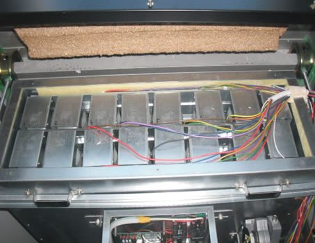 パネルヒーターを元の形に戻します。