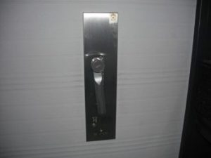 内部にはギヤやベルトがありますが、実は劣化していました。